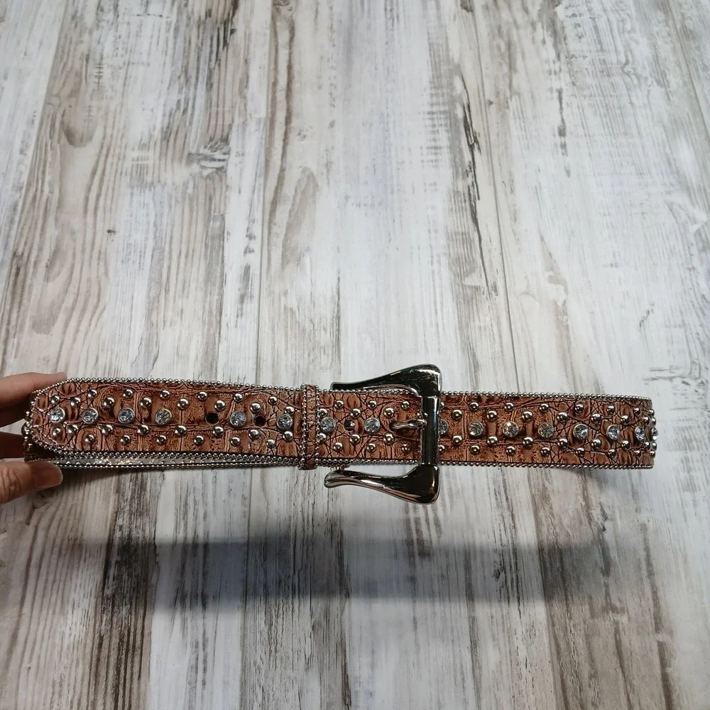 Guess Womens Brown Croc Embossed Rhinestone Studded Western Belt 947034 MOC